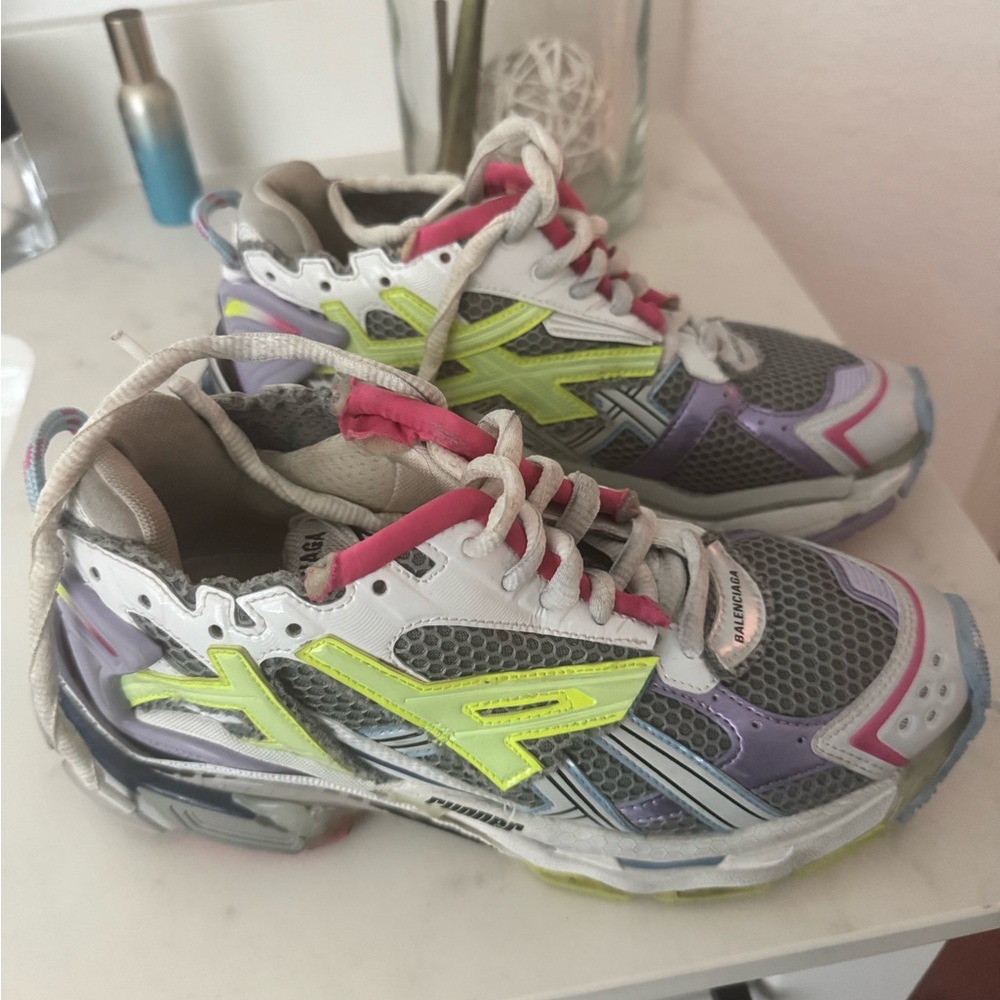 Women Athletic Shoes - Multicolor